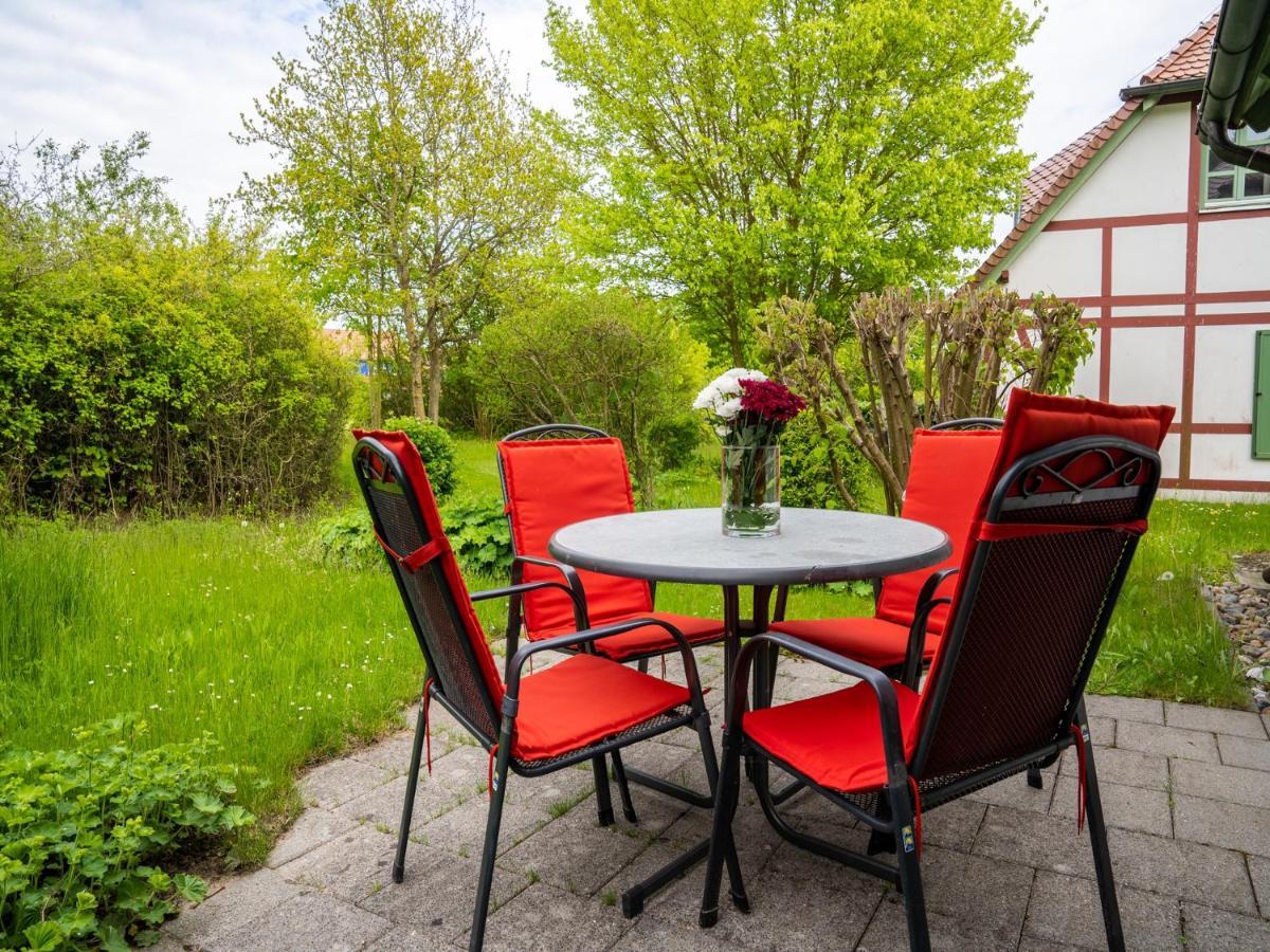 Feriendorf Rugana - Komfort Appartement Mit 1 Schlafzimmer Und Terrasse B16 Dranske Exteriér fotografie